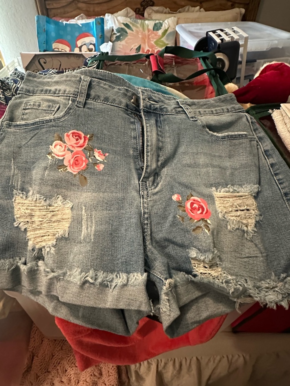 Embroidered Rose Distressed Denim Shorts - Blue